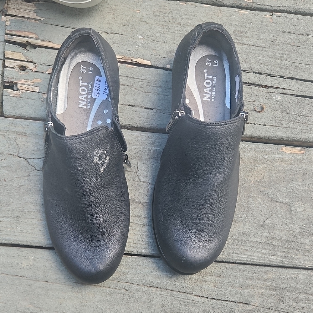 Naot Black Leather Casual Loafers